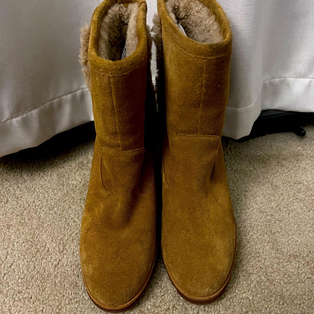 UGG Jade Wedge Boot